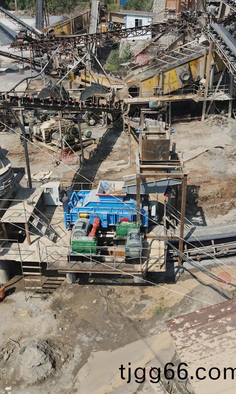 製砂(sha)設(shè)備(bei)圖片