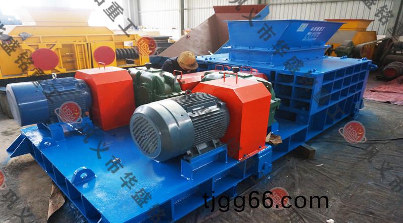 強力(li)分(fen)級(ji)破(po)碎(sui)機(ji)