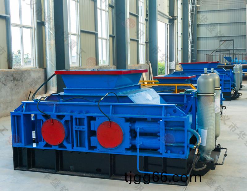 汚(wu)泥(ni)破碎機