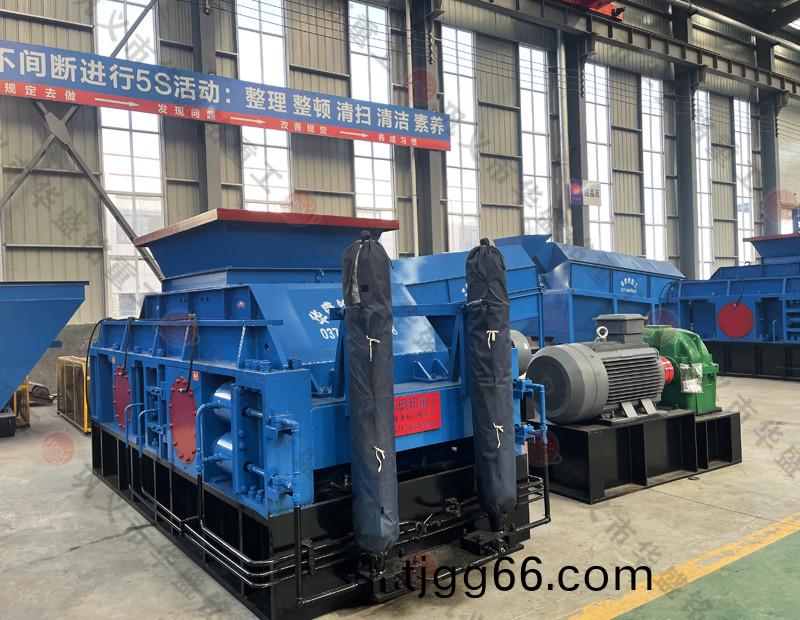 砂石(shi)料廠節(jié)(jie)能(neng)製(zhi)砂(sha)王(wang)製砂(sha)機(jī)