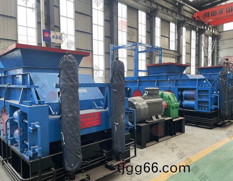 液壓(ya)對輥製砂機(ji) 