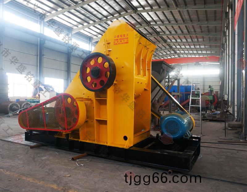 煤(mei)泥粉碎(sui)機(ji)