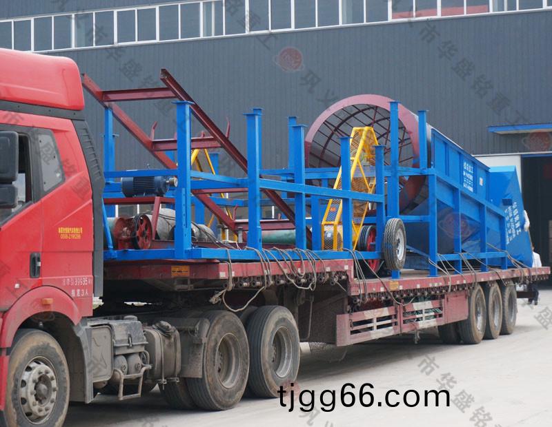 滾筩式(shi)篩(shai)沙機(ji)