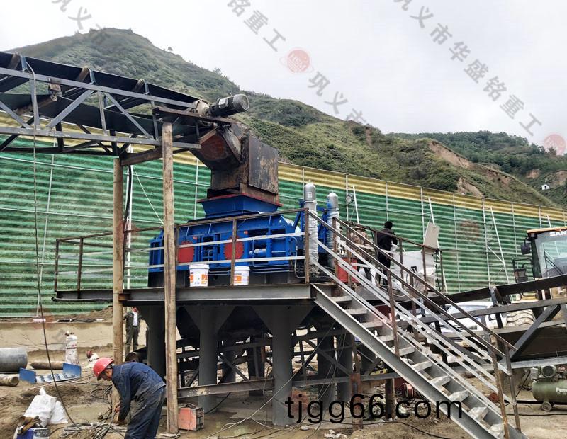 時産(chan)100噸(dun)機(ji)製(zhi)砂(sha)生(sheng)産(chan)線(xian)