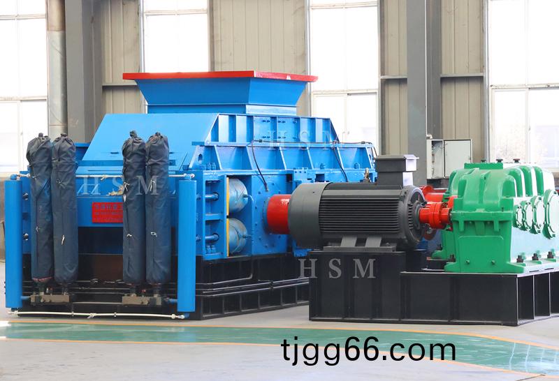 對(dui)輥製(zhi)砂(sha)機