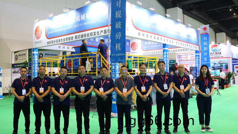 大中(zhong)小型(xing)對(duì)(dui)輥(gun)製(zhi)砂(sha)機(jī)(ji)爲(wèi)(wei)什(shen)麼(me)很受歡(huan)迎？