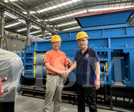 華盛(sheng)銘重工(gong)售前(qian)定(ding)製